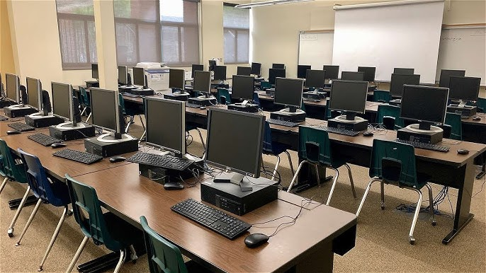 Empty computer lab